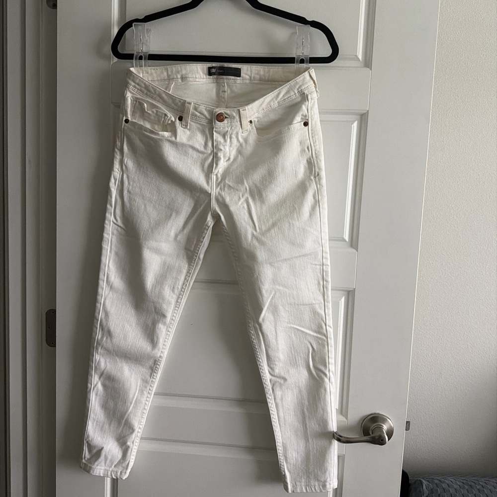 Levi's White Skinny Jeans - Classic Five-Pocket